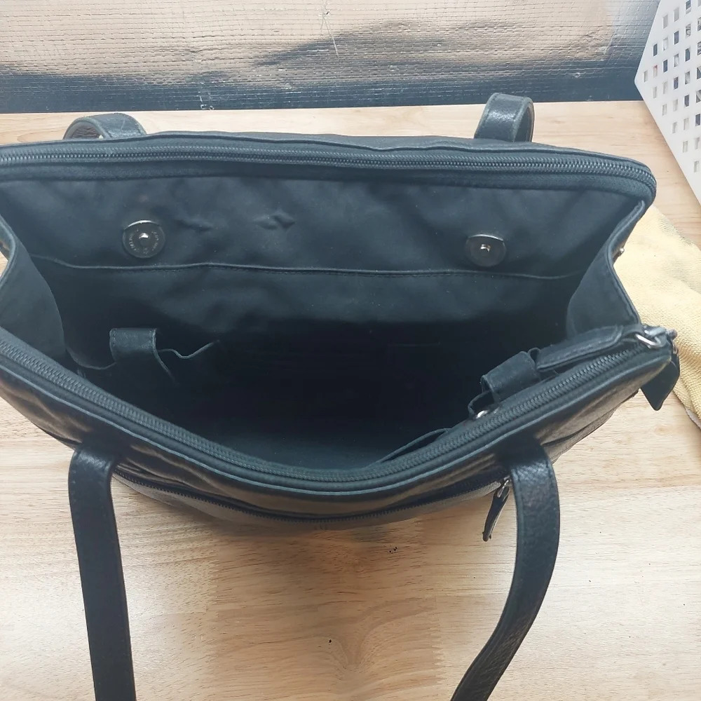 Tignanello Black Pebbled Leather Double Strap Hand Bag Shoulder bag vintage Flaw - Picture 7 of 14